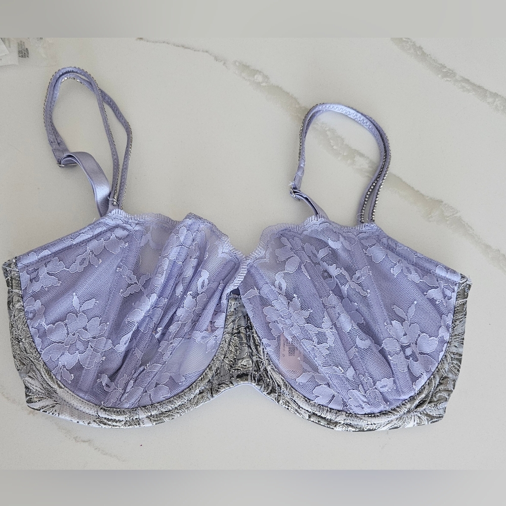 NWT Victoria's Secret 34DDD
